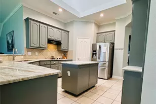 5851 Lorenzo Dr, Grand Prairie, TX 75052 - Photo 4