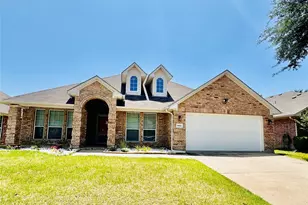 5851 Lorenzo Dr, Grand Prairie, TX 75052 - Photo 24