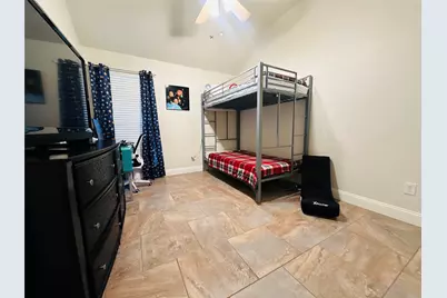 5851 Lorenzo Drive, Grand Prairie, TX 75052 - Photo 20