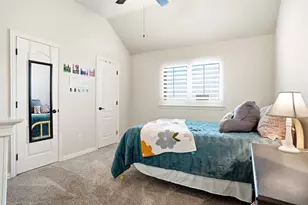 5905 Cripple Creek Tr, North Richland Hills, TX 76180 - Photo 20