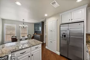 1239 Falcon Trail, Bedford, TX 76021 - Photo 12