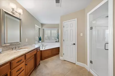1239 Falcon Trail, Bedford, TX 76021 - Photo 20