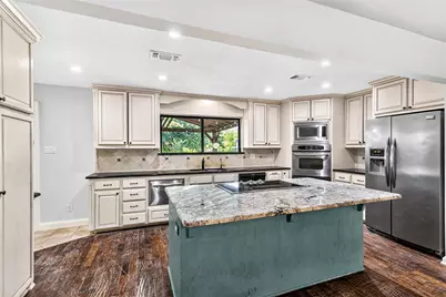 16740 Redbud Drive, Frisco, TX 75071 - Photo 6
