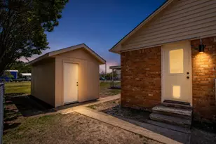 500 N 5th St, Gunter, TX 75058 - Photo 8