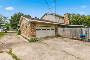 408 E Mulberry St, Leonard, TX 75452 - Photo 32