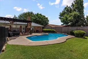 7025 Constitution Dr, Watauga, TX 76148 - Photo 32