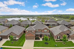 10408 Table Bluff St, Aubrey, TX 76227 - Photo 38