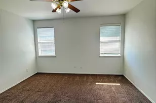 9736 Indian Canyon Dr, Plano, TX 75025 - Photo 12