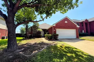 9736 Indian Canyon Dr, Plano, TX 75025 - Photo 2