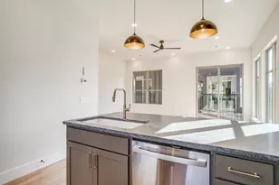 2820 Weisenberger St, Fort Worth, TX 76107 - Photo 8