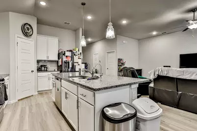 8713 Rock Hibiscus Drive, Fort Worth, TX 76131 - Photo 4
