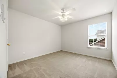 9024 Fox Hollow Trail, Irving, TX 75063 - Photo 18