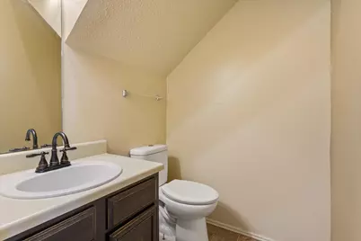 1325 Speight Avenue, Waco, TX 76706 - Photo 14