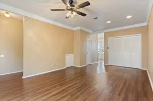 1325 Speight Ave, Waco, TX 76706 - Photo 8