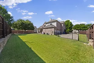 10624 Star Meadow Dr, Frisco, TX 75033 - Photo 36