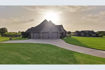 9688 Whispering Creek Terrace, Grandview, TX 76050 - Photo 2