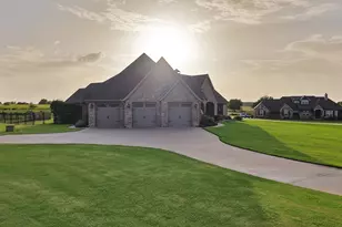 9688 Whispering Creek Ter, Grandview, TX 76050 - Photo 2