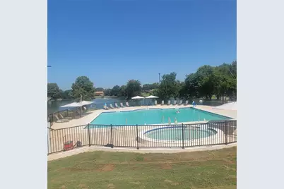2908 Shady Lake Circle, Carrollton, TX 75006 - Photo 18