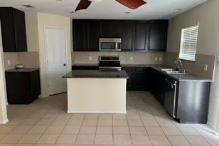 5716 Sapphire Pool Trail, Fort Worth, TX 76244 - Photo 6