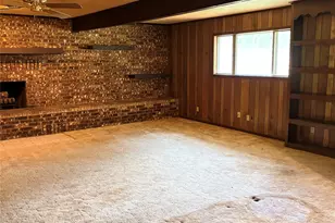3103 N Oak Ave, Mineral Wells, TX 76067 - Photo 2