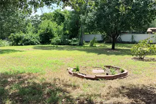 3103 N Oak Ave, Mineral Wells, TX 76067 - Photo 6