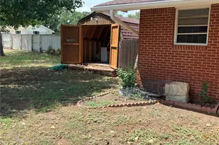 3103 N Oak Ave, Mineral Wells, TX 76067 - Photo 8