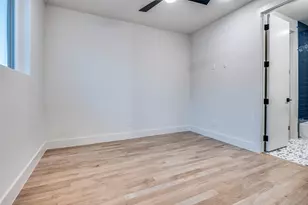 2906 Hawthorne Ave, Dallas, TX 75219 - Photo 20