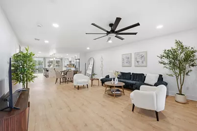 508 W White Avenue, McKinney, TX 75069 - Photo 2