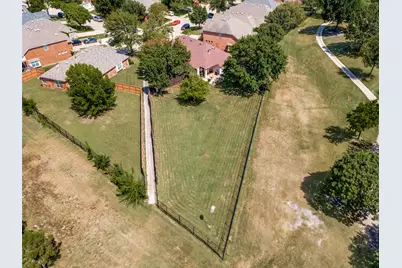 8702 Nairn Street, Rowlett, TX 75089 - Photo 26