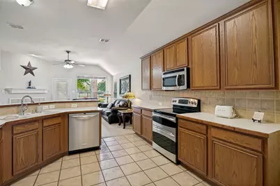 8702 Nairn Street, Rowlett, TX 75089 - Photo 10