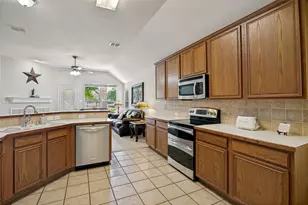8702 Nairn St, Rowlett, TX 75089 - Photo 10