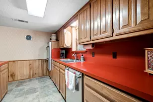 706 Squires Ln, Krugerville, TX 76227 - Photo 18