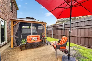 1933 Timber Oaks Dr, Garland, TX 75040 - Photo 20