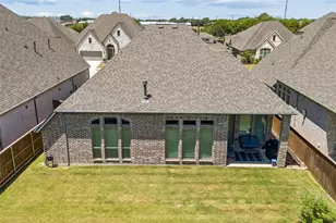 3304 Honey Suckle Ln, Little Elm, TX 75068 - Photo 34