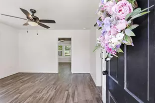 707 W Water St, Weatherford, TX 76086 - Photo 8