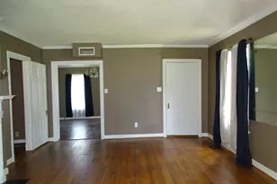 408 W Tyler St, Ennis, TX 75119 - Photo 8