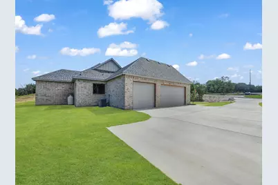 544 Aermotor Loop, Weatherford, TX 76085 - Photo 30