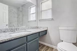 2904 S Fielder Rd, Arlington, TX 76015 - Photo 16
