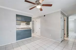2904 S Fielder Rd, Arlington, TX 76015 - Photo 10