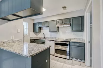 2904 S Fielder Road, Arlington, TX 76015 - Photo 6