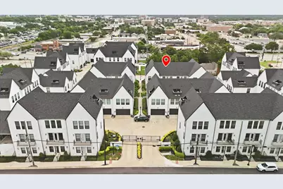 131 Garden Court E, Arlington, TX 76013 - Photo 2