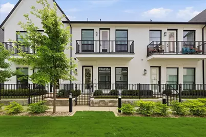 131 Garden Court E, Arlington, TX 76013 - Photo 1