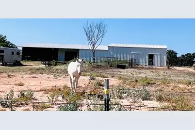 706 County Road 4599, Boyd, TX 76023 - Photo 24