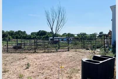 706 County Road 4599, Boyd, TX 76023 - Photo 36