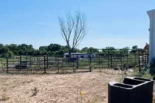 706 Co Rd 4599, Boyd, TX 76023 - Photo 36