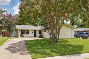 922 Forreston Dr, Richardson, TX 75080 - Photo 1
