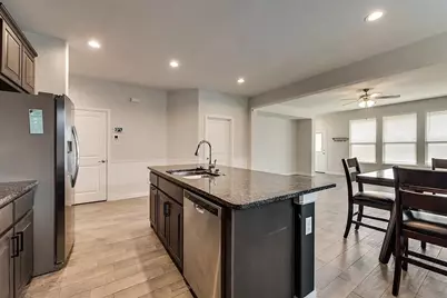 16040 Tottenhall Pass, Fort Worth, TX 76247 - Photo 8