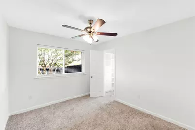 2600 Summertree Drive, Carrollton, TX 75006 - Photo 26