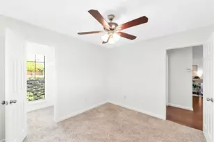 2600 Summertree Dr, Carrollton, TX 75006 - Photo 26