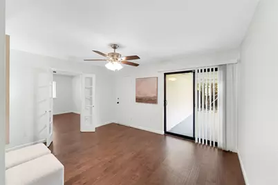 2600 Summertree Drive, Carrollton, TX 75006 - Photo 16